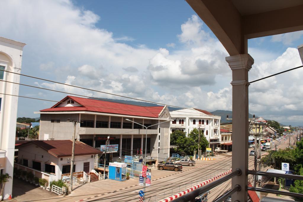 Alisa Guesthouse Pakse Exteriér fotografie