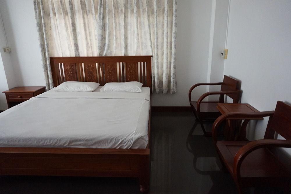 Alisa Guesthouse Pakse Exteriér fotografie
