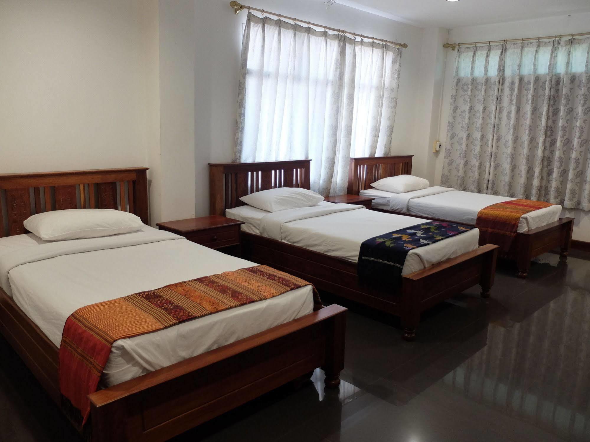 Alisa Guesthouse Pakse Exteriér fotografie